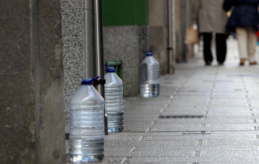 Vila-seca wil geen plastic flessen tegen hondenplas meer op straat zien