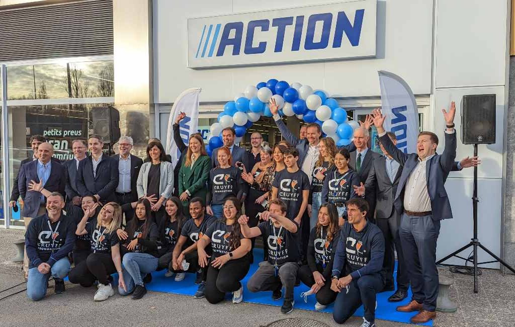 Tweede Action-winkel van Spanje geopend in Sabadell in Catalonië