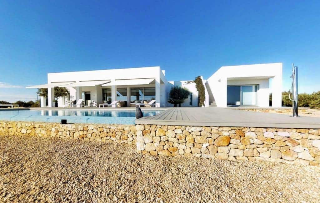 Duurste plaatsen om een huis te kopen zijn te vinden op de Balearen
