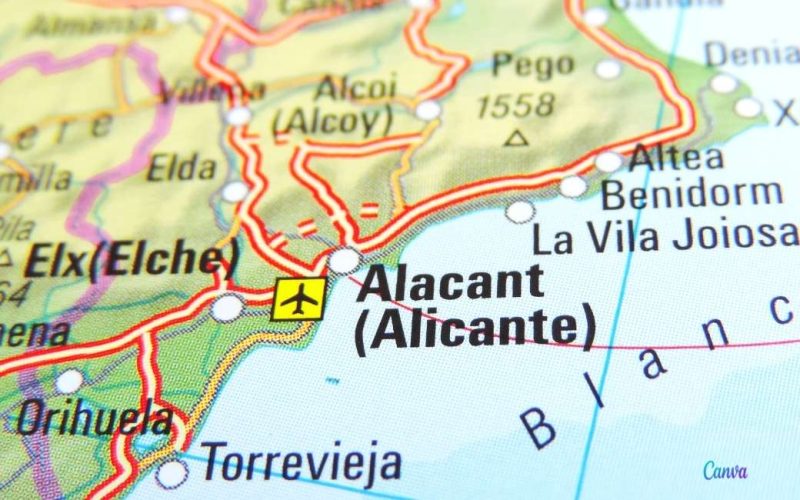 Ryanair vliegtuig van Maastricht naar Alicante wordt vanwege slecht weer naar Málaga gestuurd