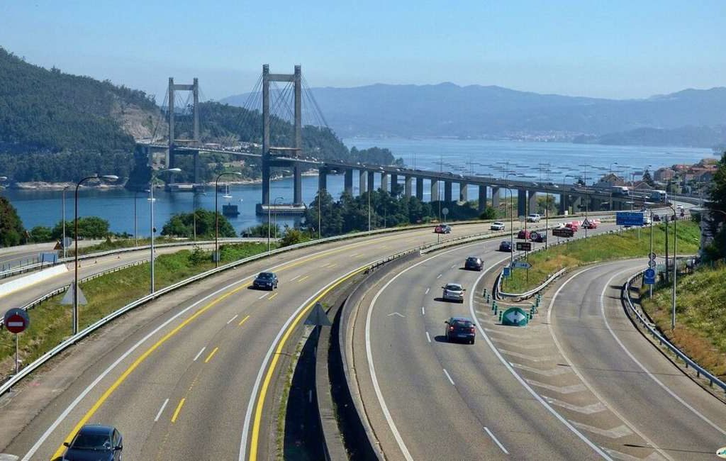 Spaanse regering presenteert tolkortingen op de AP-9 snelweg in Galicië