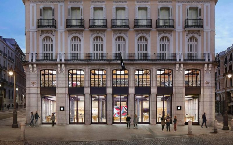 Apple sluit de Store winkels in Madrid vanwege de corona-uitbraken