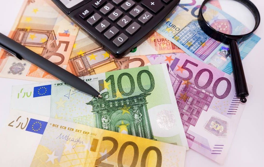 Spanje onderzoekt belastingverlaging lage inkomens en verhoging hoge inkomens
