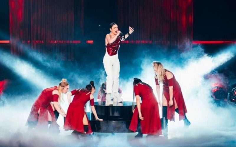 Spanje eindigt zeventiende bij Eurovisie Songfestival met gewaagd flamenco-lied