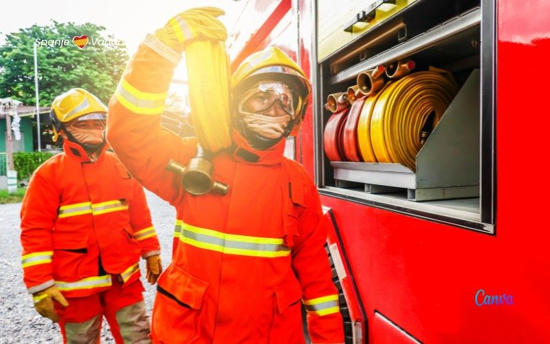 Salarissen van brandweerprofessionals gaan in 2024 omhoog in Spanje