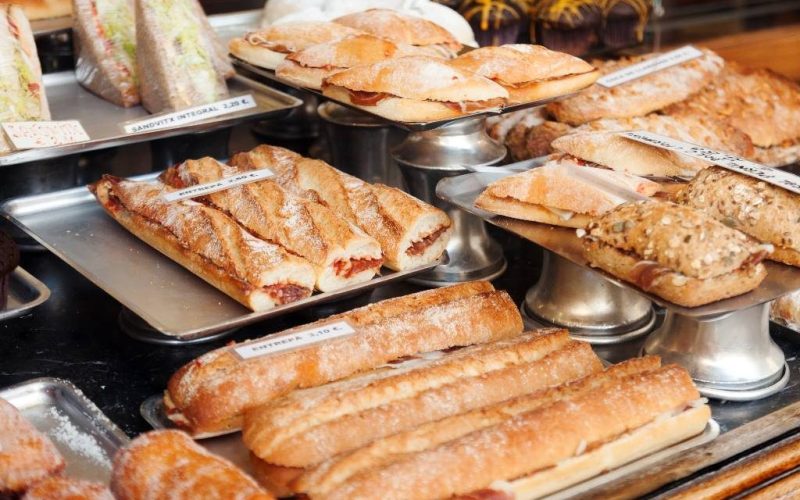 Wereld Brooddag met in Spanje deze typische belegde broodjes