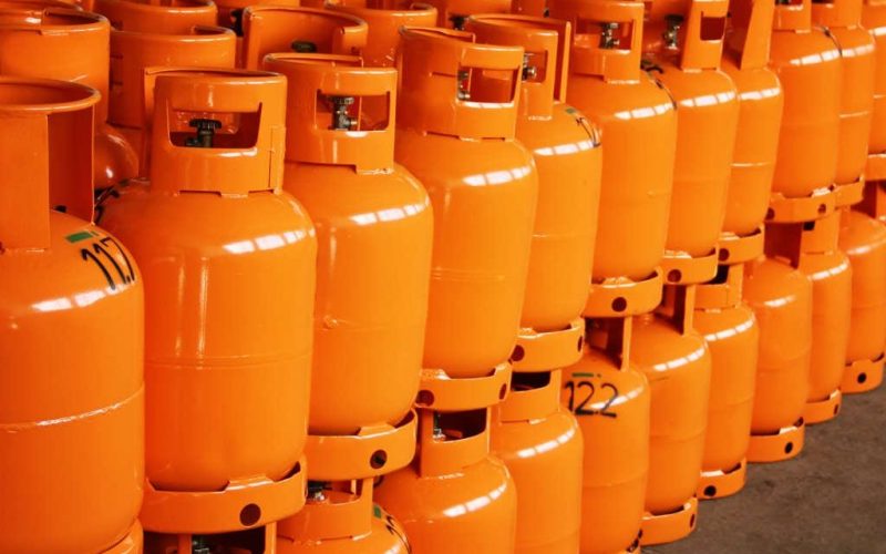 Oranje gekleurde butaangasflessen worden weer duurder in Spanje