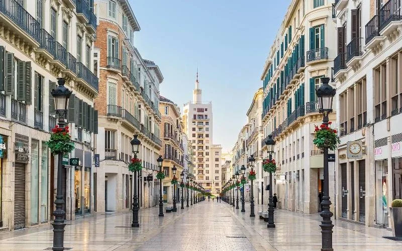 De historische winkels in de Calle Larios in Málaga die de tijd trotseren