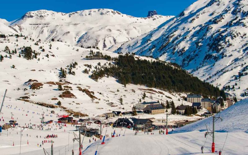 Skistation Candanchu in de Pyreneeën van Huesca sluit waarschijnlijk definitief