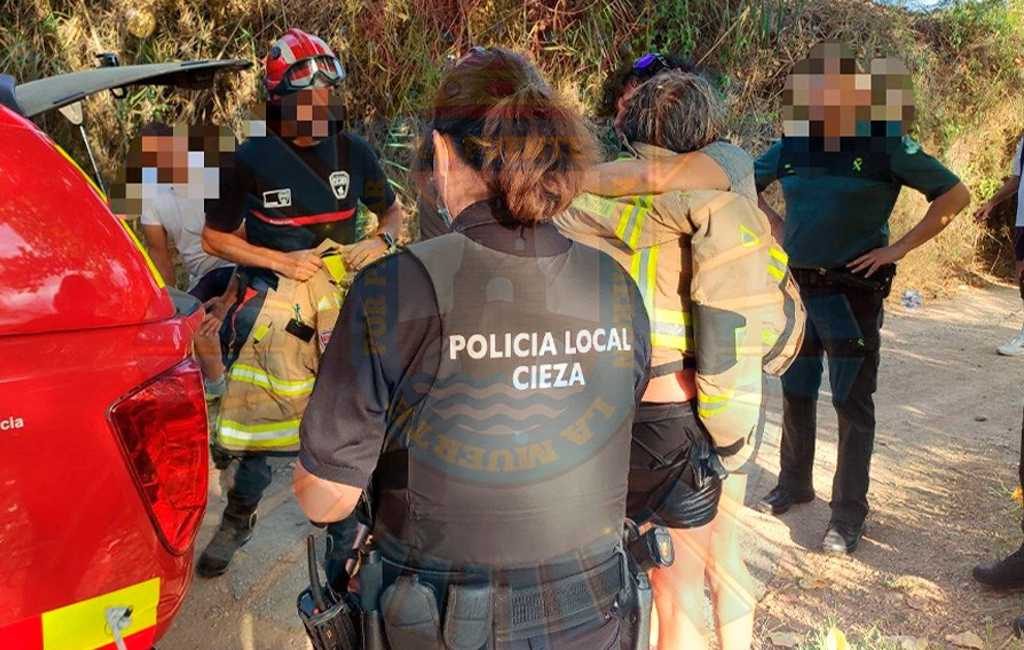 Vrouw uit rivier in Murcia gered nadat ze probeerde haar hond te redden