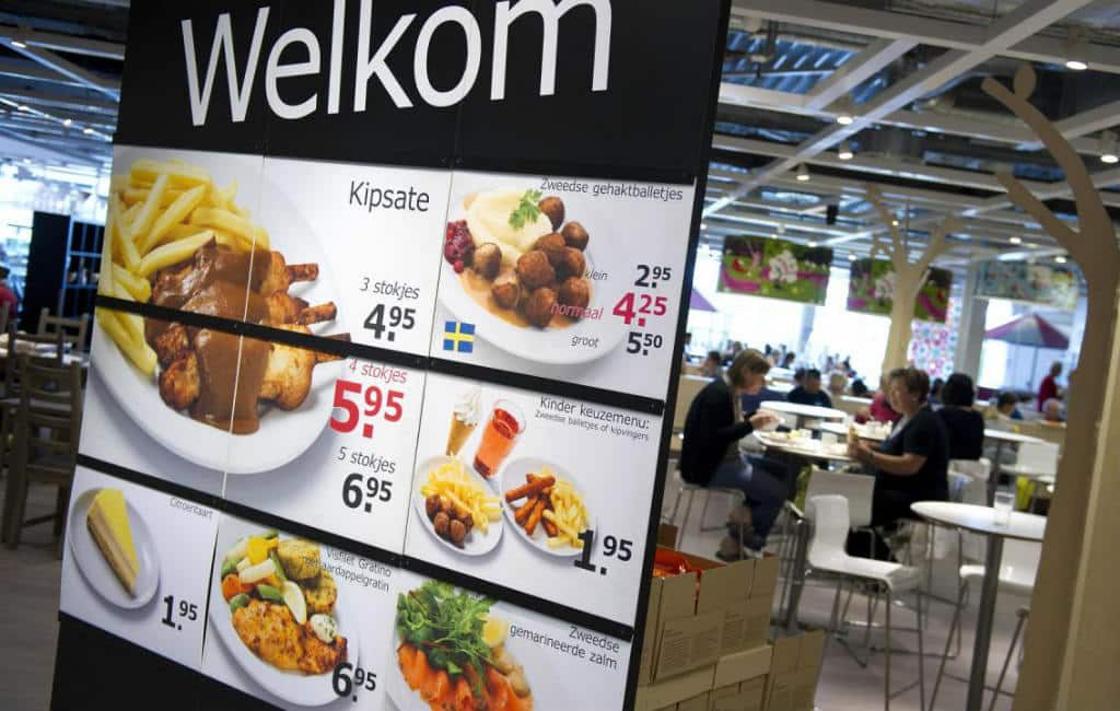 Ikea gaat in Spanje ”take away” eten aanbieden maar niet thuisbezorgen