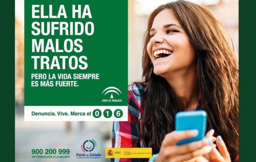 Campagne Andalusië tegen partnergeweld met lachende fotomodellen