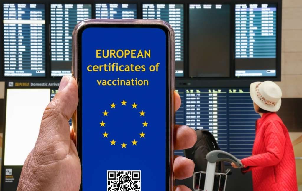 Europees digitaal coronacertificaat om te reizen in de EU vanaf 1 februari alleen nog geldig met 3e prik