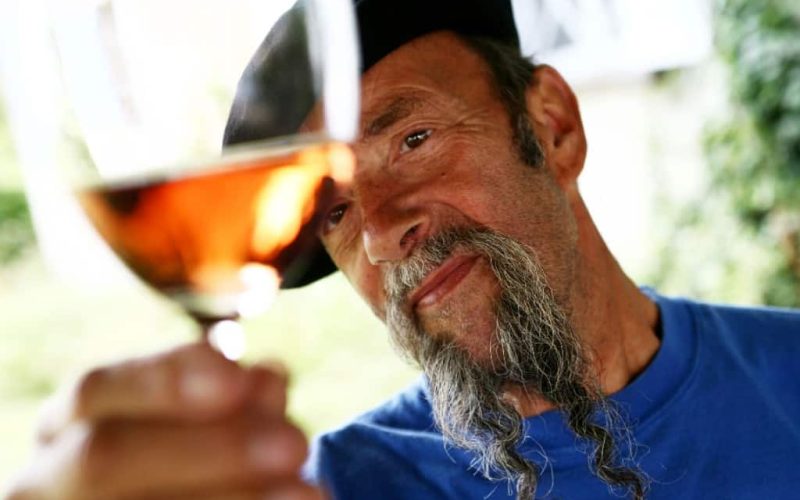 Tv-wijnkenner Ilja Gort opnieuw in Spanje op bezoek