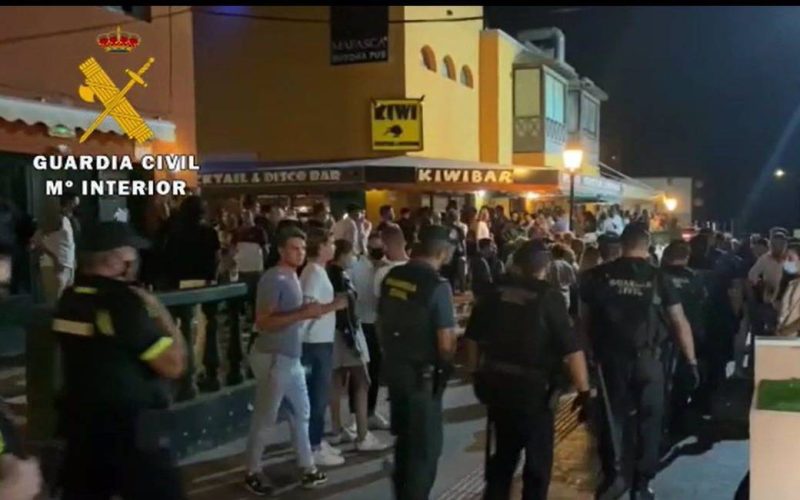Politie worstelt afgelopen weekend met illegale bijeenkomsten in Asturië