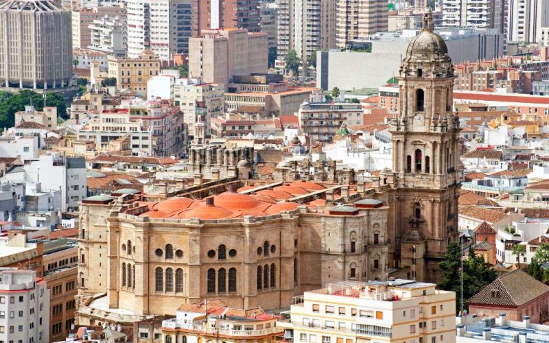 Werkzaamheden aan ‘manquita’ kathedraal van Málaga na 240 jaar ‘pauze’ hervat