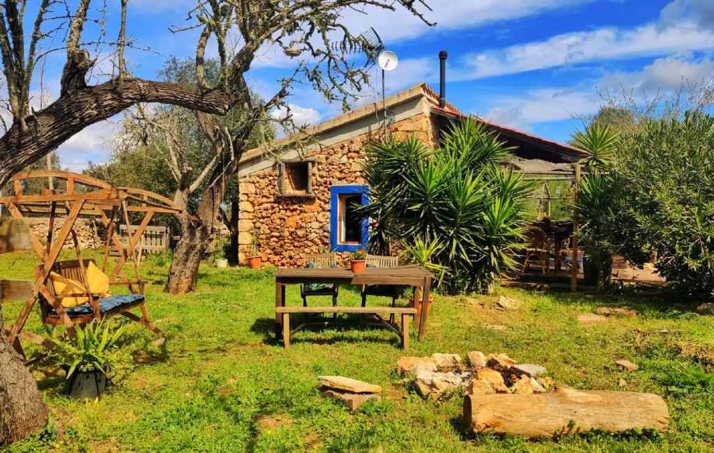 Meer dan 1.000 plattelandswoningen met tuin voor 150.000 euro of minder in Spanje