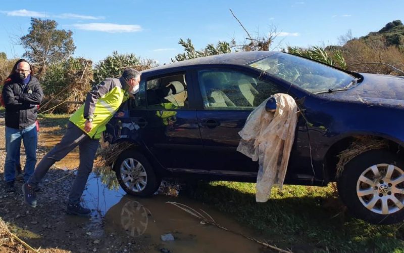 Twee doden door slechte weer en overstroomde rivier in Mijas