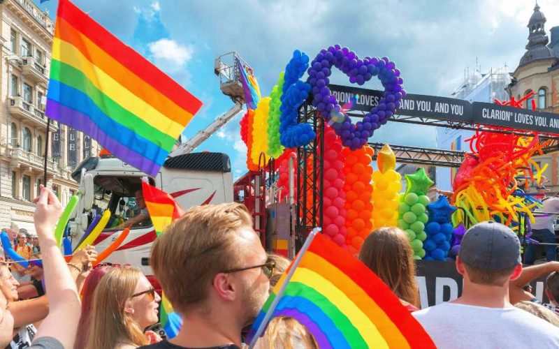 Orgullo LGTBI (Pride) van start in Madrid maar zonder praalwagens en weinig feest