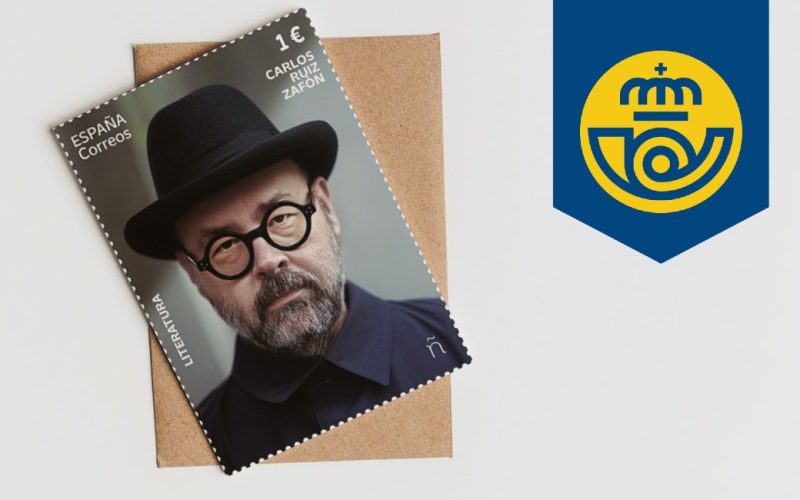 Spaanse post komt met speciale Carlos Ruiz Zafón postzegel