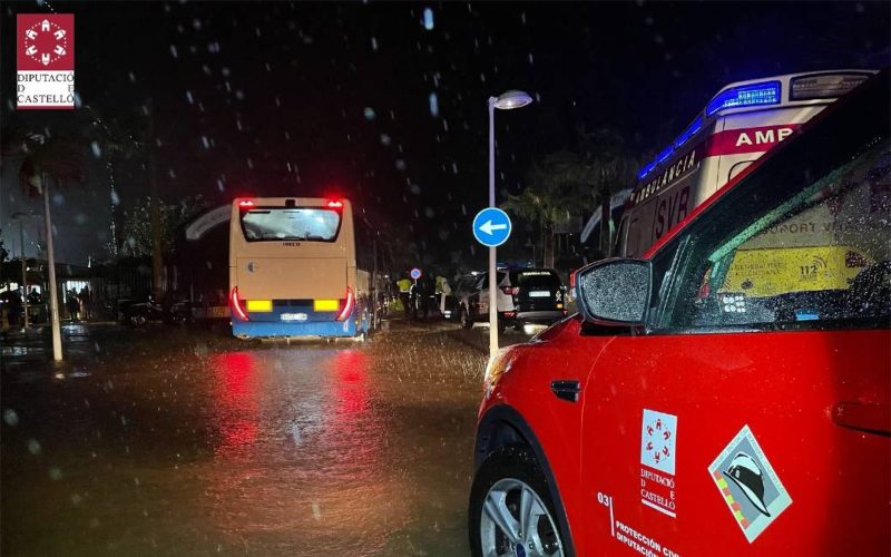 Regenval in Benidorm en Alicante zorgt voor problemen en geëvacueerde campinggasten
