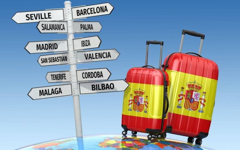 Inwoners van Spanje reisden 135,7 miljoen keer in eigen land in 2021