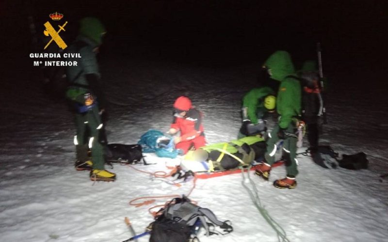 Gewonde klimmer gered van de Acherito-berg in Huesca bij 15 graden onder nul