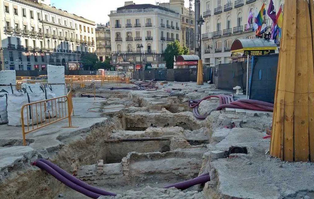 Nieuwe archeologische vondsten onder plein ‘Puerta del Sol’ in Madrid