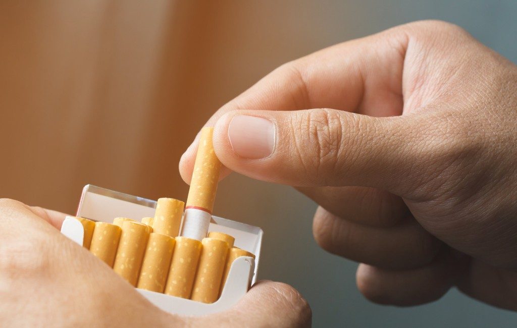 Bijna 20 procent van de inwoners van Spanje rookt elke dag sigaretten