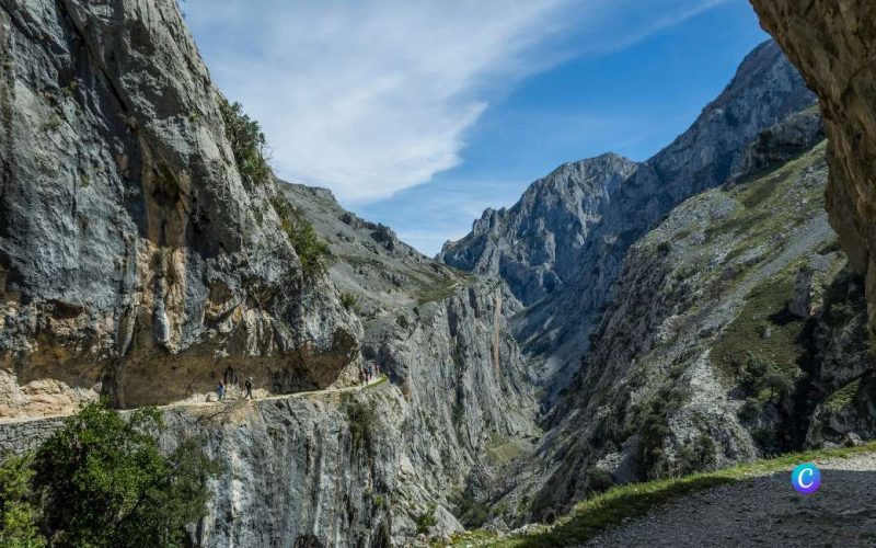 Deze wandelroute in de Picos de Europa behoort tot de mooiste routes van Europa