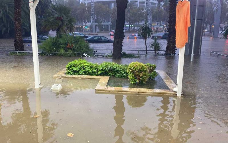 Veel wateroverlast door hevige regenval in Tarragona en aan de Costa Dorada