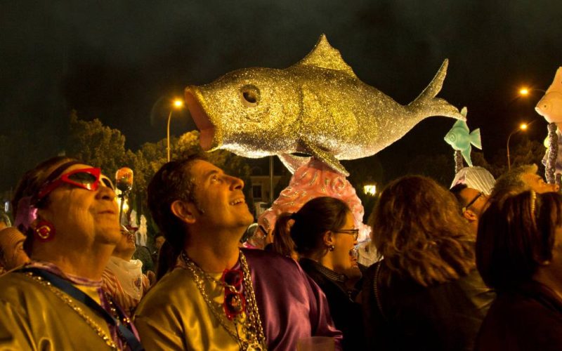 Aswoensdag is in Spanje de ‘entierro de la sardina’ (afsluiting carnaval)
