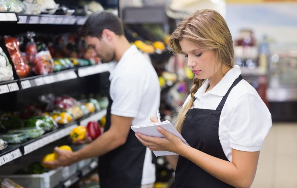 Wat zijn de salarissen van het supermarktpersoneel in Spanje?