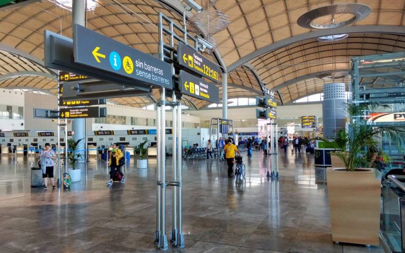 Record aantal passagiers Alicante-Elche vliegveld met meer Nederlanders en Belgen