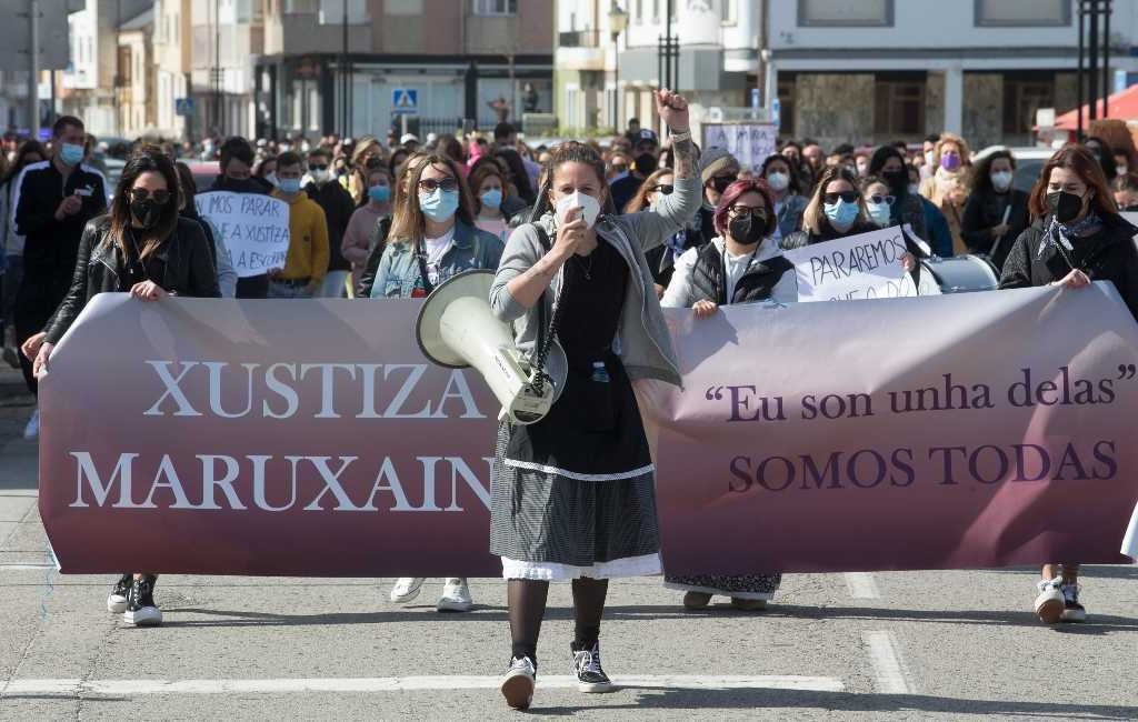 Spaanse rechter ziet geen strafbaar feit in video opnames van op straat plassende vrouwen