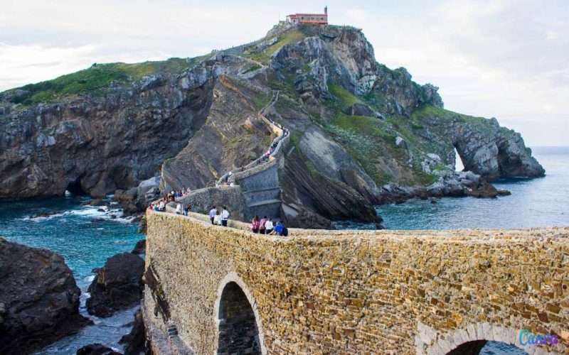 Twee spectaculaire wandelpaden boven zee: San Juan de Gaztelugatxe en Fuciño do Porco